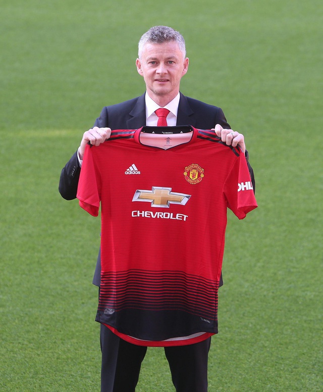 Solskjaer muốn cùng Man Utd vô địch Premier League - 9 Solskjaer muốn cùng Man Utd vô địch Premier League - 9