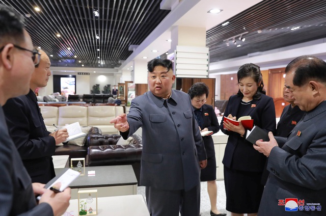 L&yacute; do &ocirc;ng Kim Jong-un thị s&aacute;t h&agrave;ng loạt c&ocirc;ng tr&igrave;nh trọng điểm tại Triều Ti&ecirc;n - 11