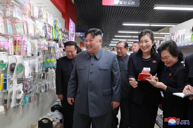 L&yacute; do &ocirc;ng Kim Jong-un thị s&aacute;t h&agrave;ng loạt c&ocirc;ng tr&igrave;nh trọng điểm tại Triều Ti&ecirc;n - 12