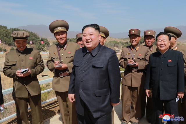 L&yacute; do &ocirc;ng Kim Jong-un thị s&aacute;t h&agrave;ng loạt c&ocirc;ng tr&igrave;nh trọng điểm tại Triều Ti&ecirc;n - 4