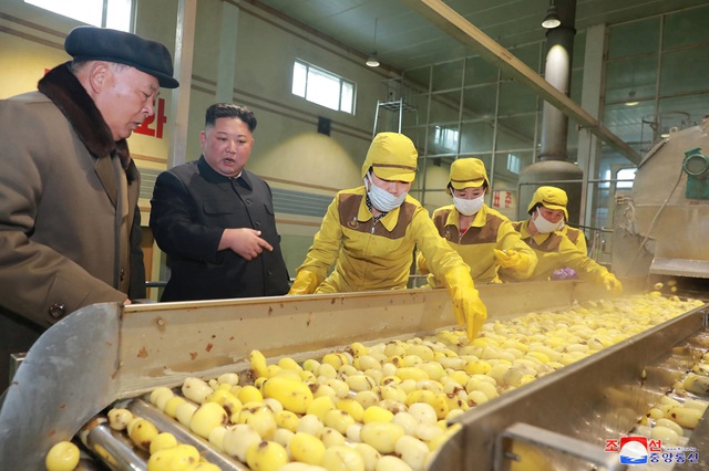 L&yacute; do &ocirc;ng Kim Jong-un thị s&aacute;t h&agrave;ng loạt c&ocirc;ng tr&igrave;nh trọng điểm tại Triều Ti&ecirc;n - 8
