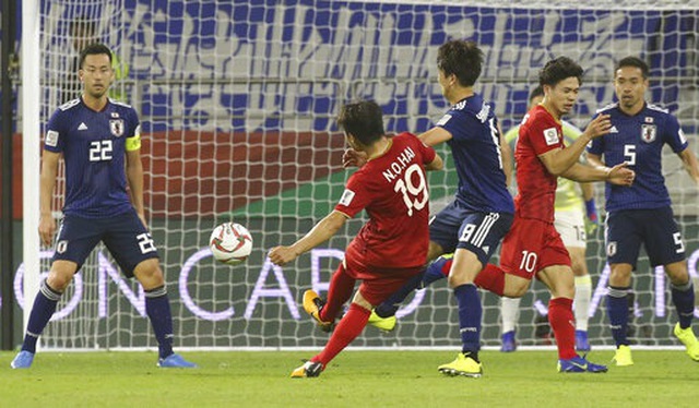 Đội tuyển Việt Nam c&oacute; thể đối đầu Uzbekistan ở King&rsquo;s Cup - 2