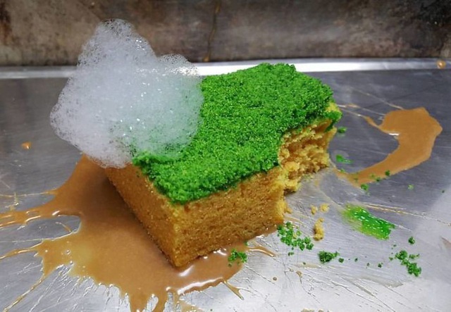 Những chiếc bánh khác thường khiến thực khách chỉ muốn “chết ngất” - 1