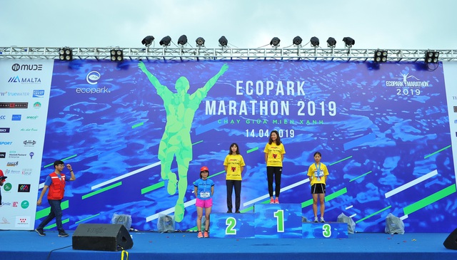 Amix Team Việt Nam tỏa sáng ở giải Ecopark Marathon 2019 - 4