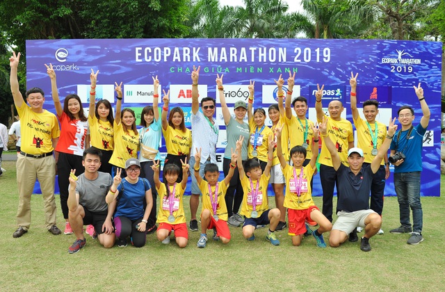 Amix Team Việt Nam tỏa sáng ở giải Ecopark Marathon 2019 - 1