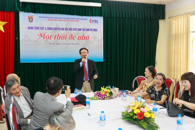 Xúc động câu chuyện của những giáo viên đi dạy tiếng Việt ở Căm- pu- chia - 6