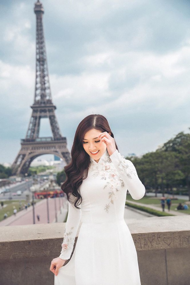 Hoa hậu Ngọc Hân, Phí Linh xót xa kể kí ức về Nhà thờ Đức Bà Paris - 4