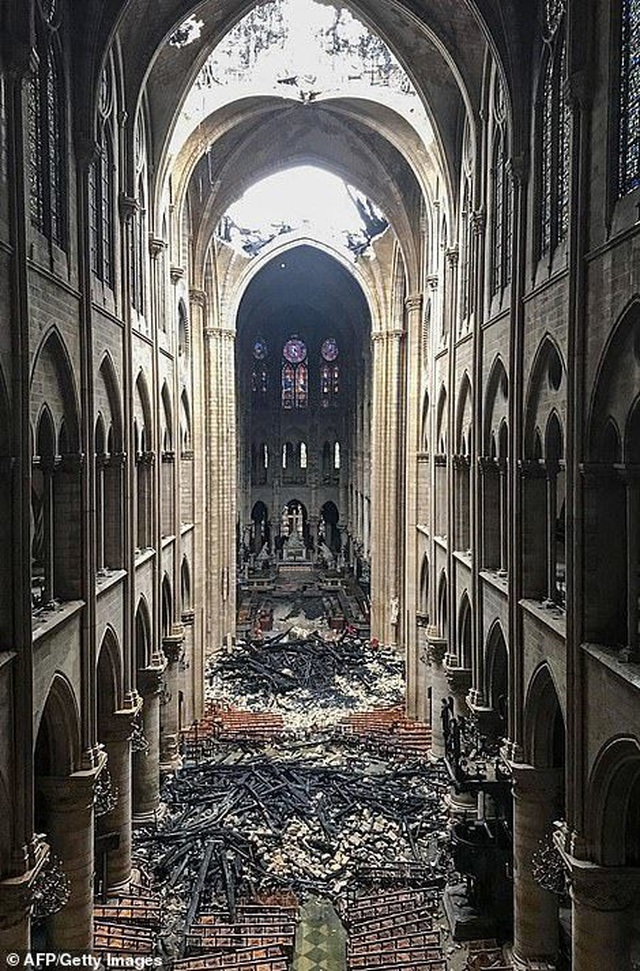 L&yacute; do khiến Nh&agrave; thờ Đức B&agrave; Paris kh&oacute; c&oacute; thể phục dựng như nguy&ecirc;n bản - 2