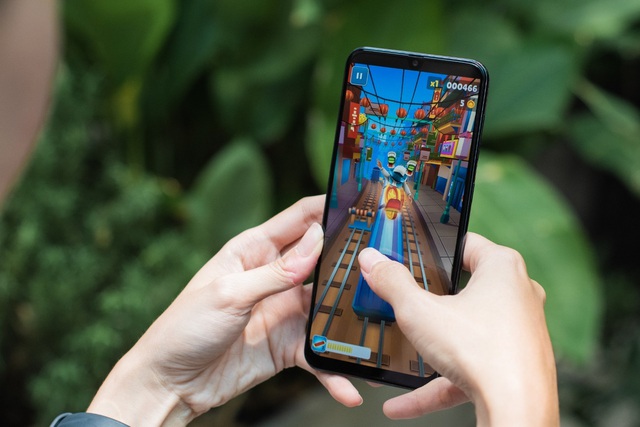 Bí quyết giúp game thủ leo level vun vút cùng Galaxy A50 - 3 Bí quyết giúp game thủ leo level vun vút cùng Galaxy A50 - 3