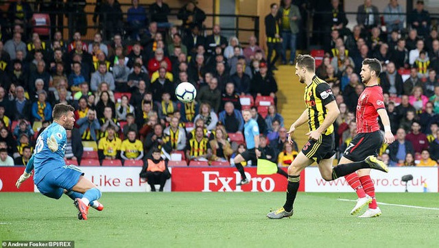 Top 5 cầu thủ ghi b&agrave;n nhanh nhất lịch sử Ngoại hạng Anh - 5