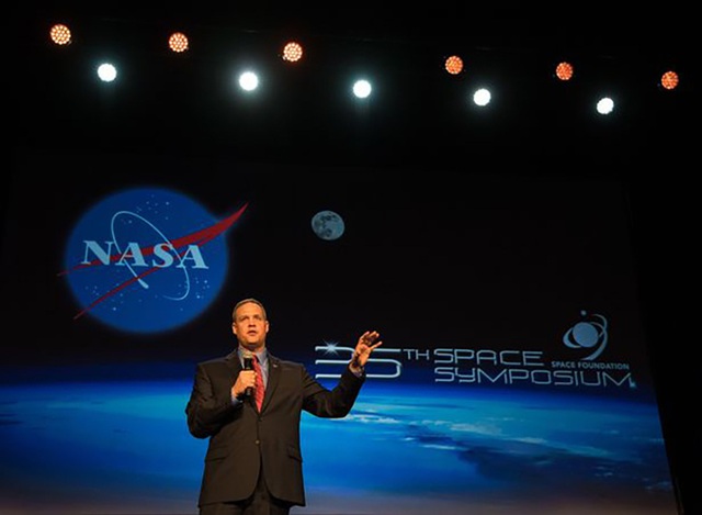 NASA: Cứ 60 năm Tr&aacute;i Đất lại bị một tiểu h&agrave;nh tinh &ldquo;đe doạ&rdquo; huỷ diệt - 1