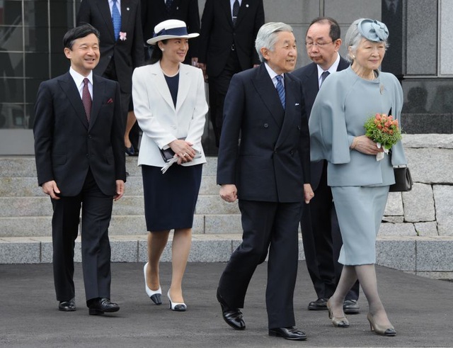 Đường tới ngai vàng của tân Nhật hoàng Naruhito - 17