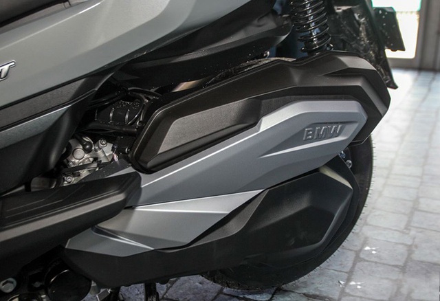 BMW tung ra hai mẫu xe ga sản xuất tại Trung Quốc - 27 BMW tung ra hai mẫu xe ga sản xuất tại Trung Quốc - 27
