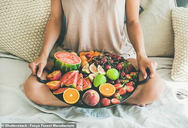 Ăn ít chất béo, nhiều trái cây và rau làm giảm nguy cơ tử vong do ung thư vú - 1