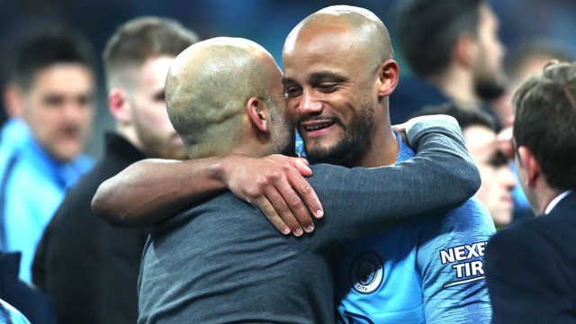 Kompany bất ngờ chia tay Man City để trở về Bỉ - 2 Kompany bất ngờ chia tay Man City để trở về Bỉ - 2