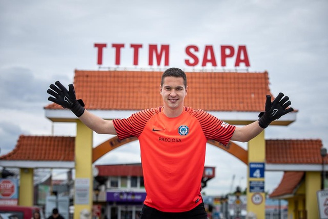 Thủ môn Filip Nguyễn chia sẻ về tuổi thơ khó khăn khi chơi bóng ở CH Séc - 2 Thủ môn Filip Nguyễn chia sẻ về tuổi thơ khó khăn khi chơi bóng ở CH Séc - 2