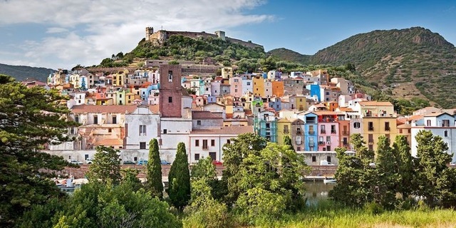 Những ngôi nhà với giá chỉ 1 Euro ở thị trấn tuyệt đẹp Sicily, Ý - 2
