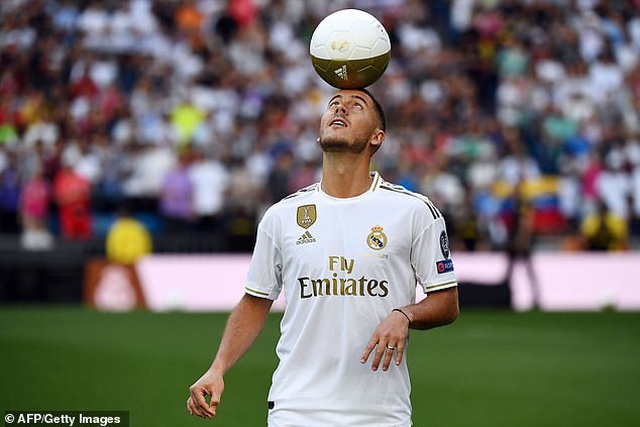 Eden Hazard rạng rỡ ra mắt 50.000 cổ động viên Real Madrid - 12 Eden Hazard rạng rỡ ra mắt 50.000 cổ động viên Real Madrid - 12