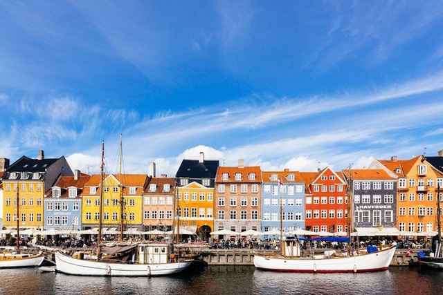 15 thành phố xinh đẹp nhất châu Âu - 13