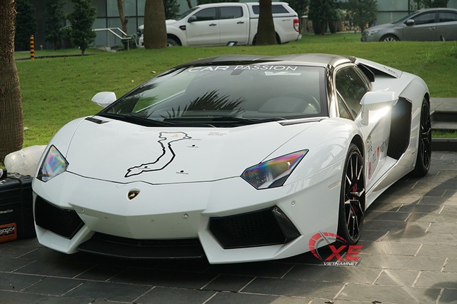 Choáng ngợp dàn siêu xe triệu đô đẹp tuyệt mỹ đổ về Hà Nội - 8 Choáng ngợp dàn siêu xe triệu đô đẹp tuyệt mỹ đổ về Hà Nội - 8