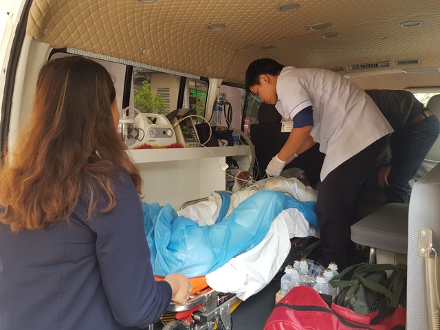 Vụ nổ lớn ở Cam Ranh: 3 nạn nhân bỏng nặng đã được chuyển vào TPHCM chữa trị - 2