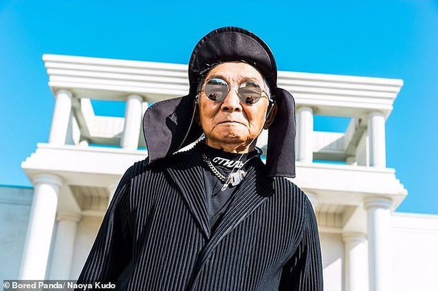 Ông cụ 84 tuổi gây sốt trên mạng xã hội vì phong cách thời trang “độc, lạ” - 7