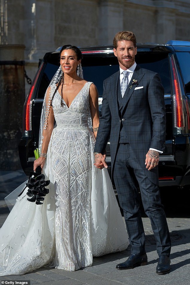 MC truyền hình 41 tuổi kết hôn với danh thủ Sergio Ramos - 2