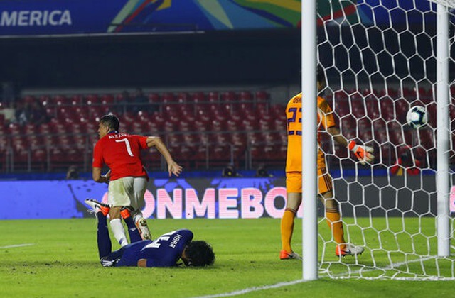 Nhật Bản thua tan nát trước nhà vô địch Chile - 2