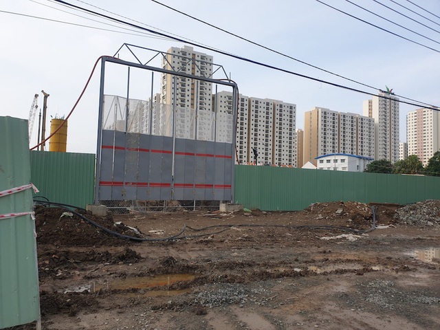 Cận cảnh dự án khủng trong khu đất vàng Quận 2, TPHCM vừa bị dừng thi công - 13 Cận cảnh dự án khủng trong khu đất vàng Quận 2, TPHCM vừa bị dừng thi công - 13