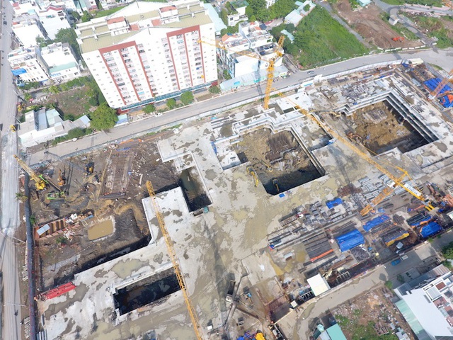 Cận cảnh dự án khủng trong khu đất vàng Quận 2, TPHCM vừa bị dừng thi công - 5 Cận cảnh dự án khủng trong khu đất vàng Quận 2, TPHCM vừa bị dừng thi công - 5
