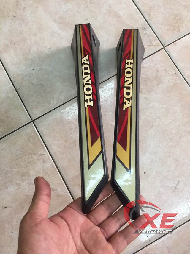 Dân chơi Hà Nội rã Honda Dream Thái 180 triệu bán phụ tùng - 5 Dân chơi Hà Nội rã Honda Dream Thái 180 triệu bán phụ tùng - 5