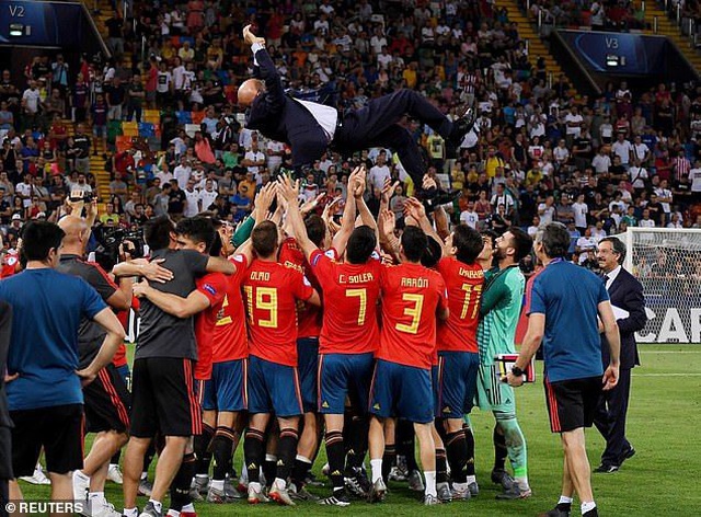 Thắng U21 Đức, U21 Tây Ban Nha lên ngôi vô địch U21 châu Âu - 13 Thắng U21 Đức, U21 Tây Ban Nha lên ngôi vô địch U21 châu Âu - 13