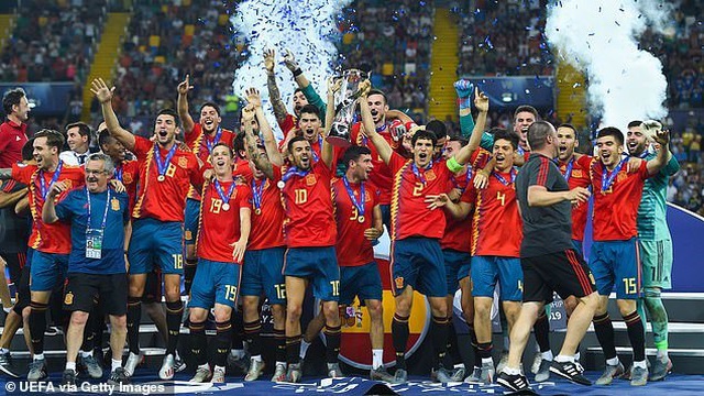 Thắng U21 Đức, U21 Tây Ban Nha lên ngôi vô địch U21 châu Âu - 14 Thắng U21 Đức, U21 Tây Ban Nha lên ngôi vô địch U21 châu Âu - 14
