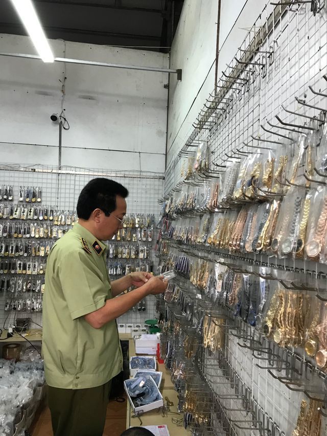 Ngọc k&ecirc; thần dược tiền triệu: H&agrave;ng nhập nước ngo&agrave;i, tr&agrave;n lan chợ mạng - 7