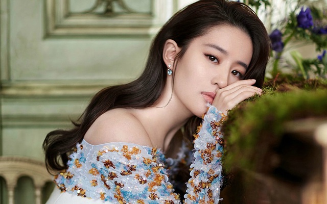 Lưu Diệc Phi - nữ chính “Hoa Mộc Lan” và những điều ít biết - 3 Lưu Diệc Phi - nữ chính “Hoa Mộc Lan” và những điều ít biết - 3