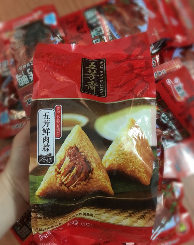 Đ&aacute;ng sợ, b&aacute;nh chưng nội địa Trung Quốc 9 th&aacute;ng kh&ocirc;ng hỏng - 1