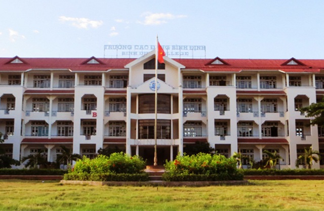 H&agrave;ng trăm gi&aacute;o vi&ecirc;n bị loại thi tuyển vi&ecirc;n chức do giấy chứng nhận nghiệp vụ sư phạm? - 3