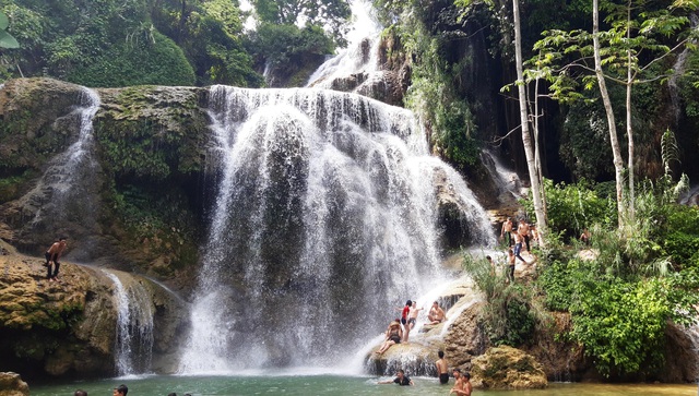 Vẻ đẹp hoang sơ, h&ugrave;ng vĩ kh&ocirc;ng k&eacute;m phần thơ mộng của Th&aacute;c Mu - 2