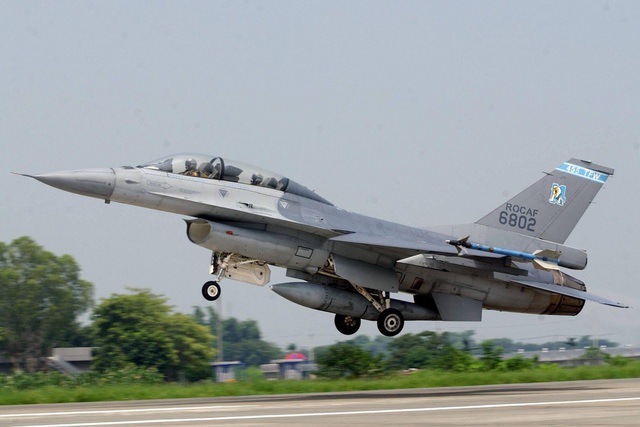 Đ&agrave;i Loan thử 117 t&ecirc;n lửa sau khi Trung Quốc tổ chức tập trận - 1