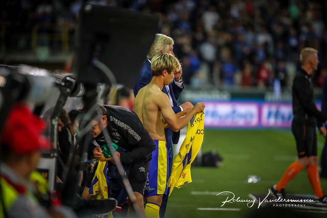 Những khoảnh khắc Sint Truidense thua đậm Club Brugge trong ngày Công Phượng ra mắt - 12 Những khoảnh khắc Sint Truidense thua đậm Club Brugge trong ngày Công Phượng ra mắt - 12
