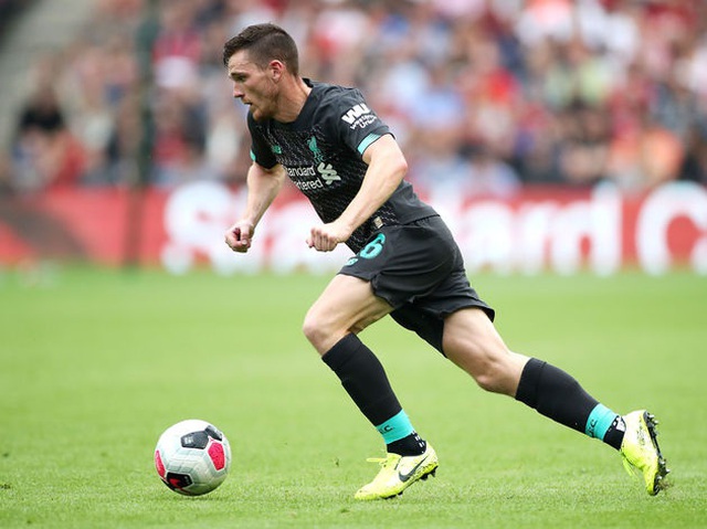 Đội h&igrave;nh kết hợp giữa Man City với Liverpool trước trận Si&ecirc;u c&uacute;p Anh - 5