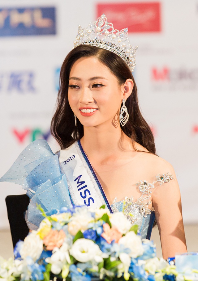 Hoa hậu Lương Thùy Linh tiết lộ 3 tiêu chuẩn khi chọn bạn trai - 3 Hoa hậu Lương Thùy Linh tiết lộ 3 tiêu chuẩn khi chọn bạn trai - 3