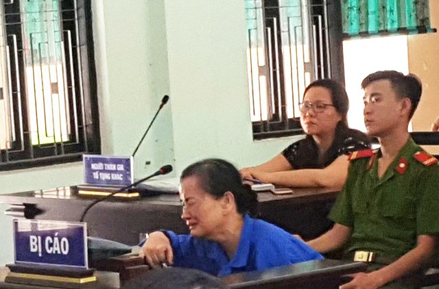 Lừa 34 người hơn 3 tỷ đồng để lo chạy việc, chạy trường - 2 Lừa 34 người hơn 3 tỷ đồng để lo chạy việc, chạy trường - 2