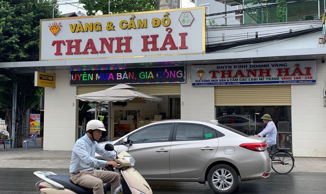 Trọng lượng bất thường của sợi d&acirc;y chuyền v&agrave;ng &ldquo;tố&rdquo; chủ nh&acirc;n lừa đảo - 1