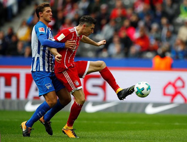 Bayern Munich 2-2 Hertha Berlin: M&agrave;n ra qu&acirc;n g&acirc;y thất vọng của H&ugrave;m x&aacute;m - 4