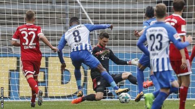 Bayern Munich 2-2 Hertha Berlin: M&agrave;n ra qu&acirc;n g&acirc;y thất vọng của H&ugrave;m x&aacute;m - 3