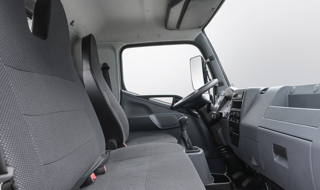 Thaco giới thiệu d&ograve;ng sản phẩm mới Mitsubishi Fuso Canter - 3