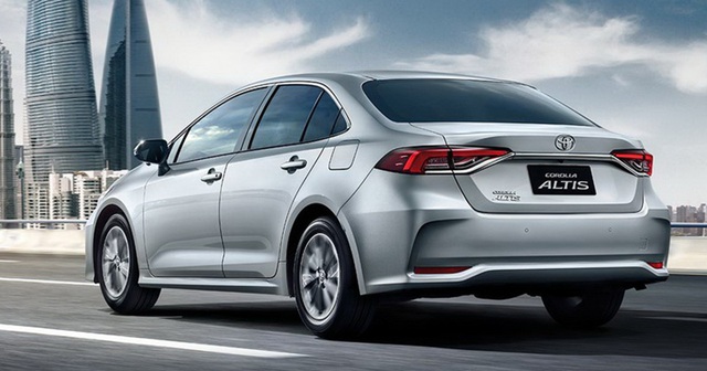 Toyota Altis thế hệ mới tại Thái Lan giá tương đương từ 530 triệu đồng - 2 Toyota Altis thế hệ mới tại Thái Lan giá tương đương từ 530 triệu đồng - 2