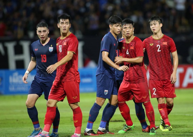 Đội tuyển Việt Nam tụt 2 bậc sau trận hòa trước Thái Lan - 1