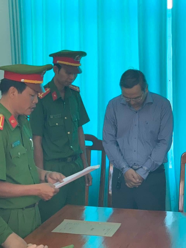 Bắt Phó chủ tịch UBND TP Phan Thiết vì sai phạm liên quan đến đất đai - 3 Bắt Phó chủ tịch UBND TP Phan Thiết vì sai phạm liên quan đến đất đai - 3